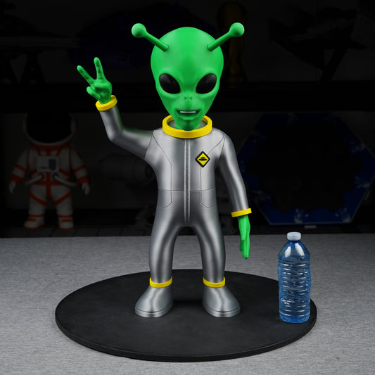 TitanPals - Alien